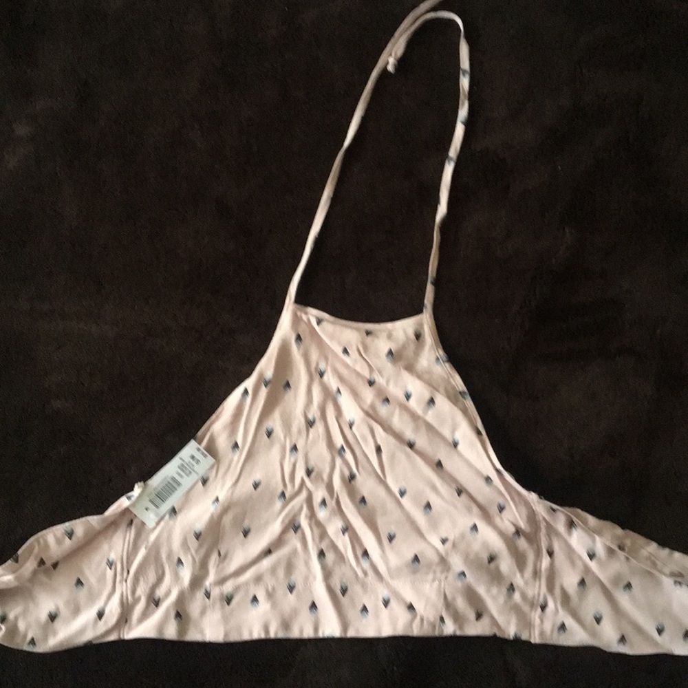 Aritiza crop top